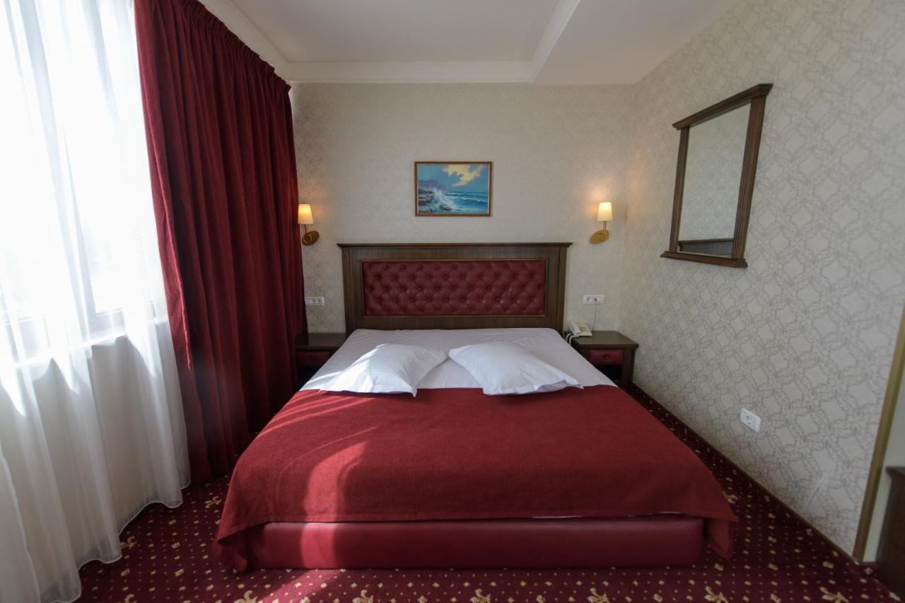 Hotel Golden Palace Mamaia Exteriör bild
