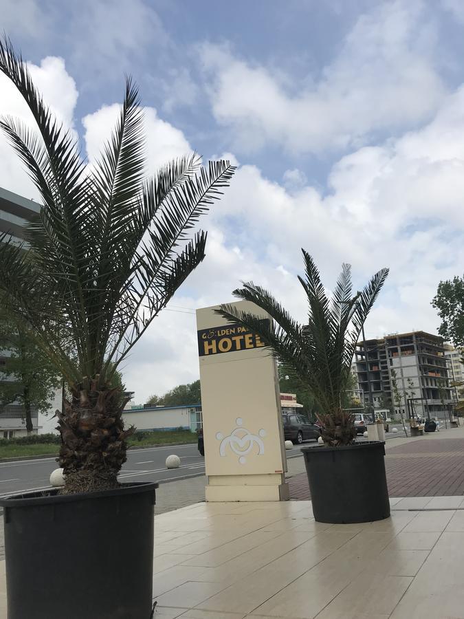 Hotel Golden Palace Mamaia Exteriör bild